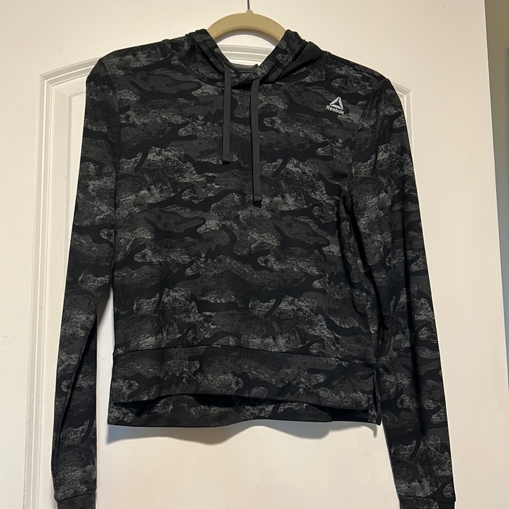 Reebok Camo Crop Hoodie